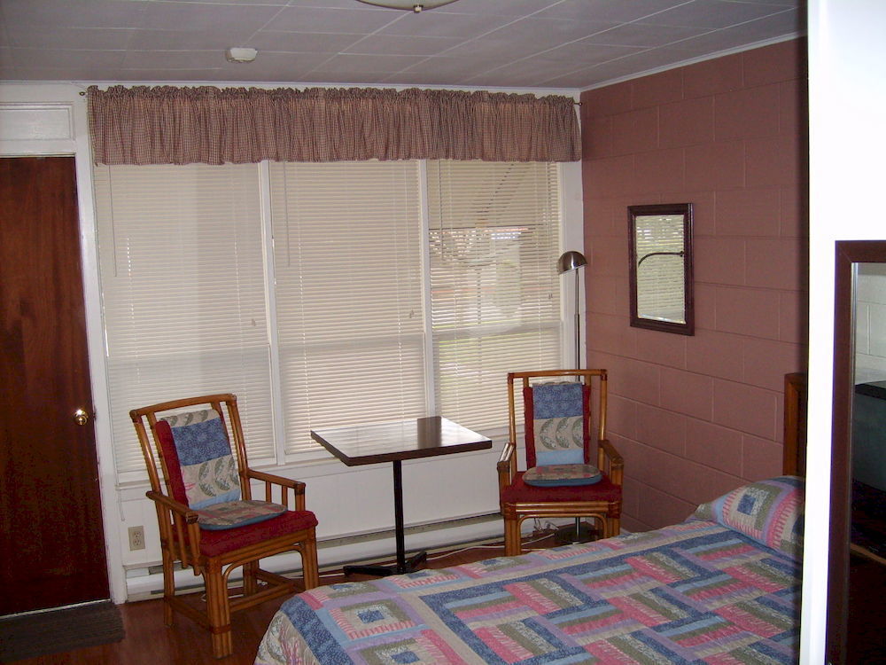Capricorn Motel Royale 1000 Islands Lansdowne Esterno foto