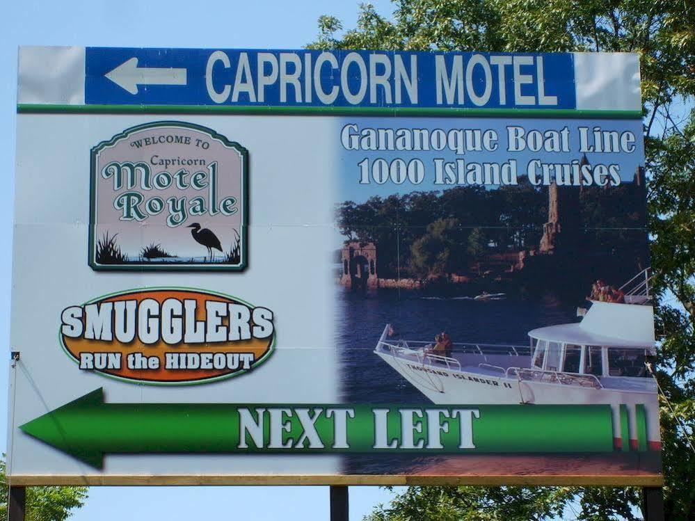 Capricorn Motel Royale 1000 Islands Lansdowne Esterno foto